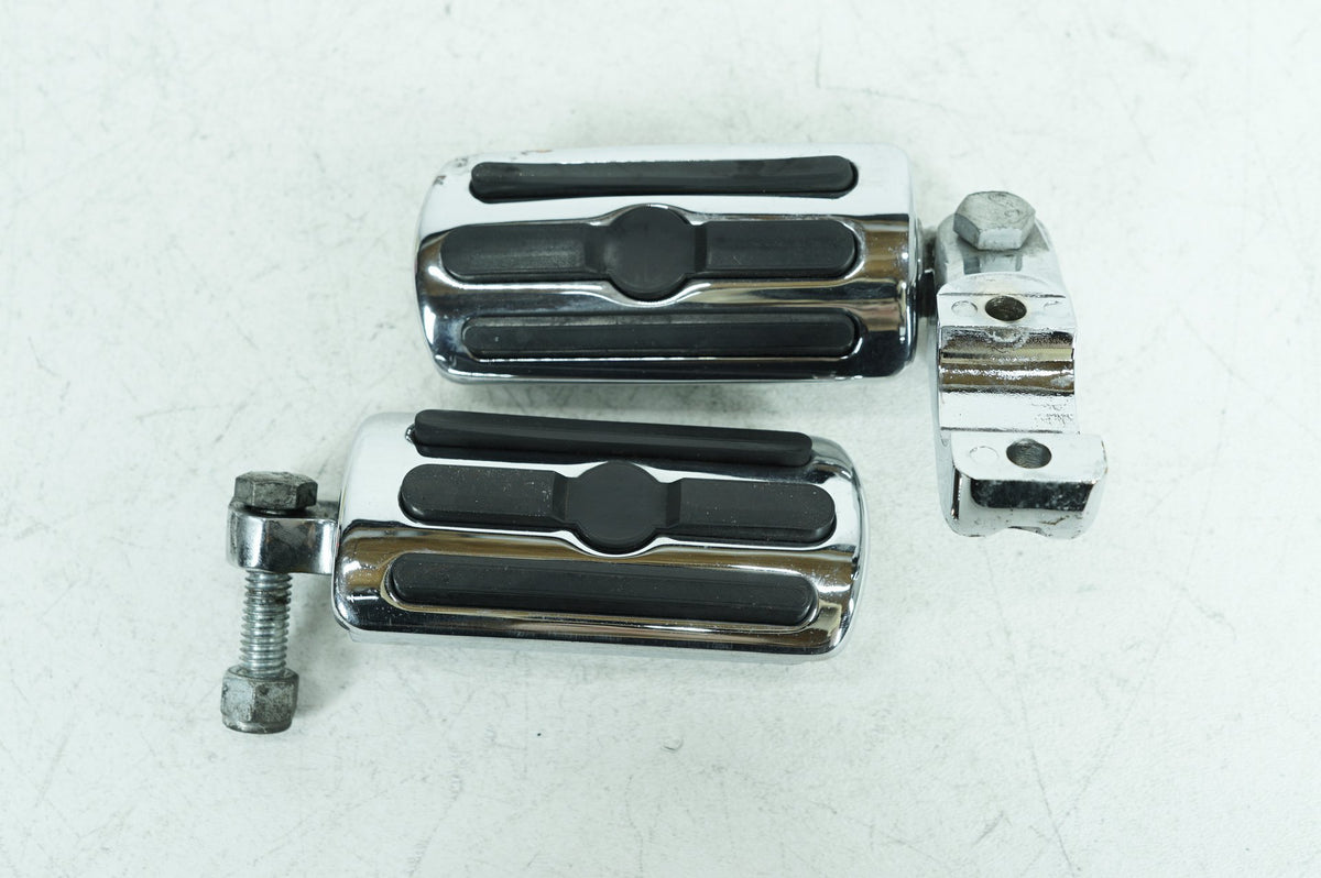 Front Right Left Highway Foot Pegs, KK210308-E-DE, 2010, Harley-Davidson, Touring, Street Glide, FLHX