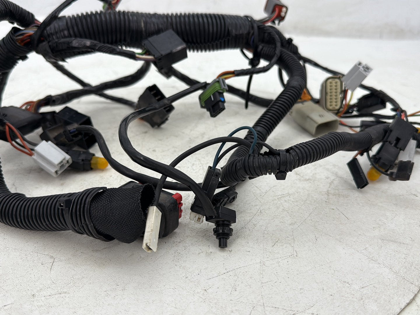 2012 Harley Street Glide Touring FLHX OEM Front Sub Wiring Harness Loom Interconnect