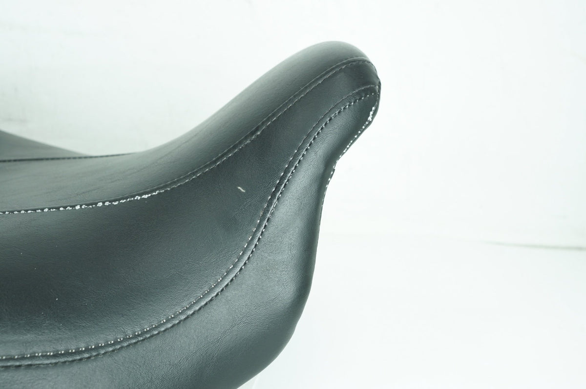 2010 Harley Touring Electra Glide Ultra OEM Passenger Rider Driver Seat Saddle
