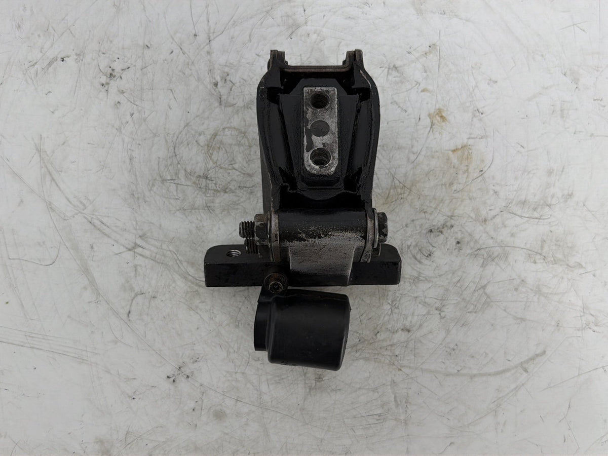 2008 Harley Touring FLHTCUI Electra Glide Ultra OEM Engine Motor Mount Bracket