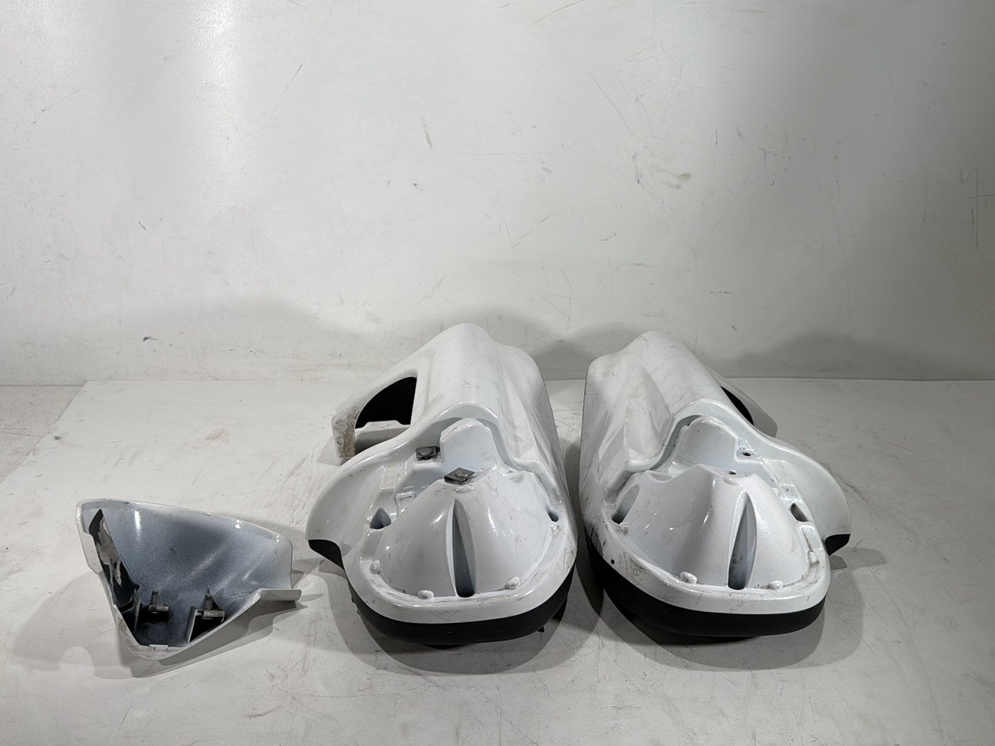 2013 Harley Electra Glide Touring Ultra FLHTCUI OEM Left & Right Lower Fairing Cowl Covers