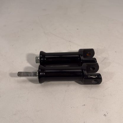 2017 - 2026 Harley-Davidson Softail Heritage Classic 114 Left Right Foot Rest Peg Support Bracket 50500744