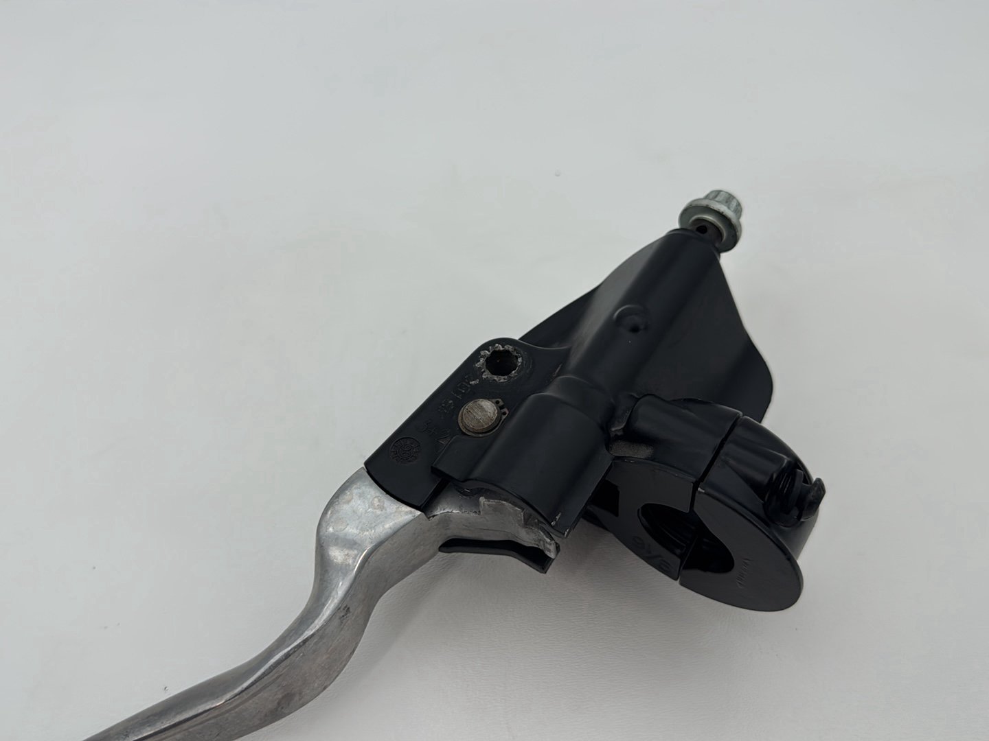 2007 Harley Softail Heritage Classic FLSTC OEM Front Brake Lever Master Cylinder Reservoir