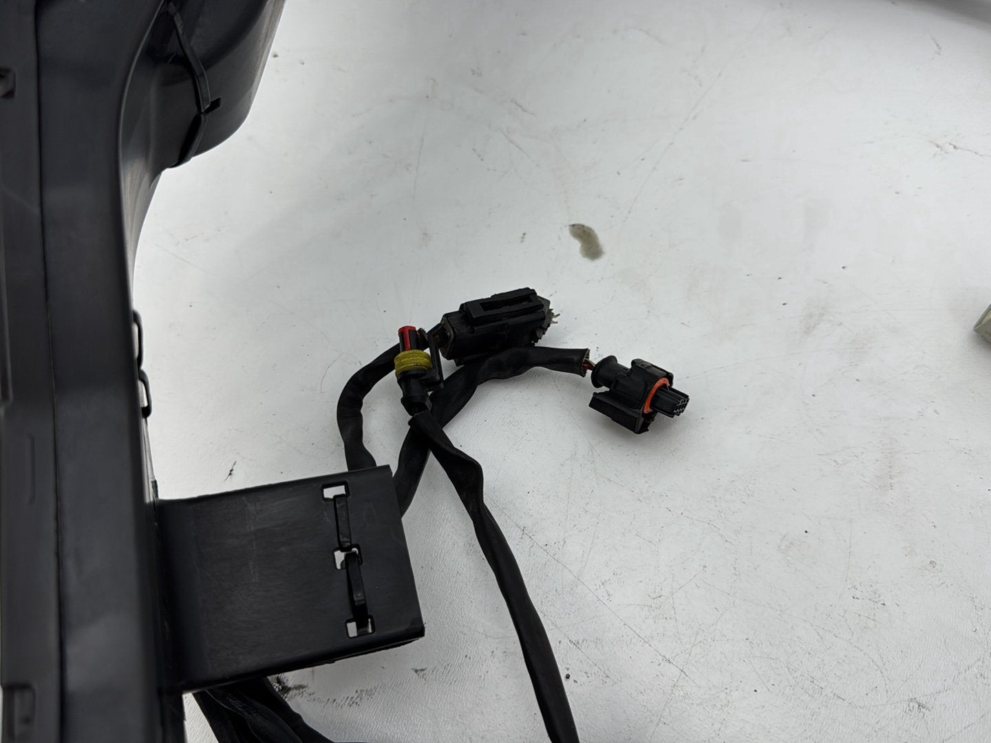 2007 - 2012 Harley-Davidson Touring Road Glide Main Wire Wiring Harness Loom NON-abs 70985-09