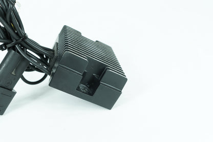 1999 - 2006 Harley-Davidson Dyna Wide Glide Voltage Regulator Rectifier   	74518-99A