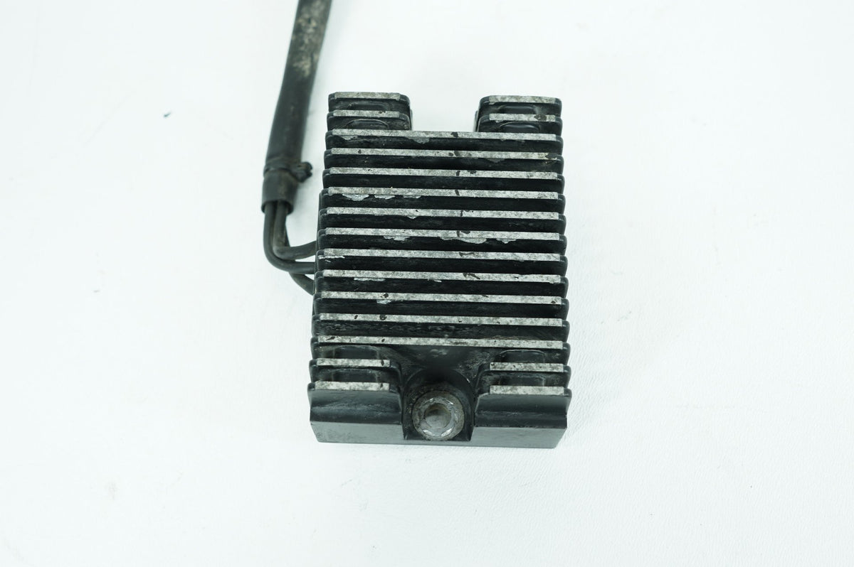 2003 Harley Sportster XL883 C Custom Anniversary OEM Voltage Regulator Rectifier