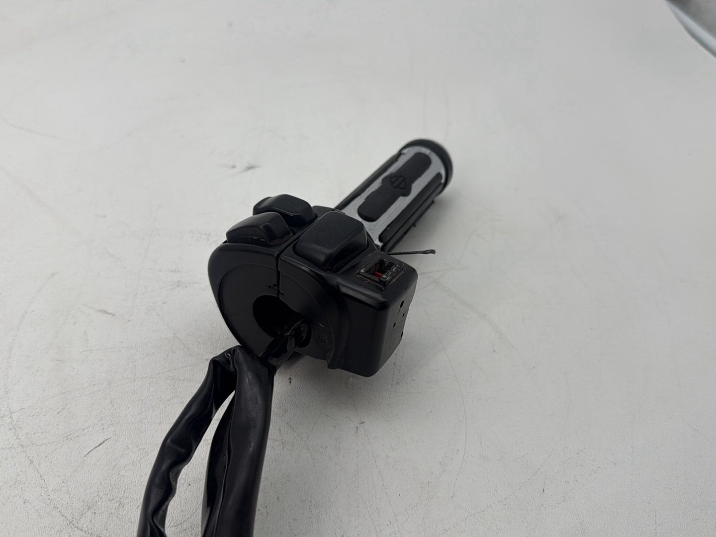 2007 Harley Touring FLHTP Electra Glide Police OEM Right Engine Start Kill Switches Controls