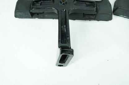 2007 - 2013 Harley-Davidson Touring Electra Glide Classic Left & Right Passenger Floorboard Foot Rest 50613-91A