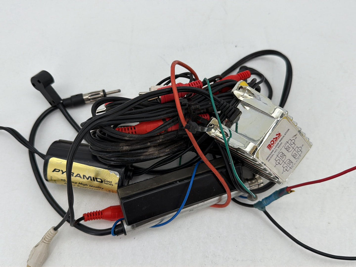 1997 Harley Road King Touring BOSS Radio Sound Amplifier Ground Loop Isolator