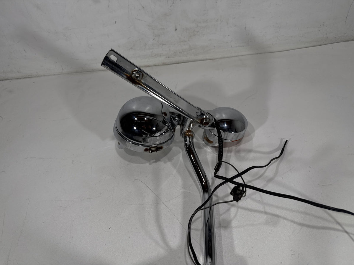 1995 Harley Heritage Softail Classic Front Turn Signal Indicators Aux Light Bar