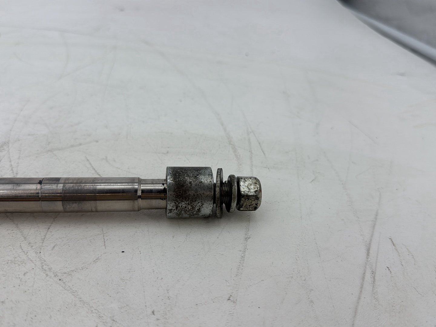 2005 Harley Heritage Softail Classic FLSTCI OEM Front Wheel Axle Bolt Shaft