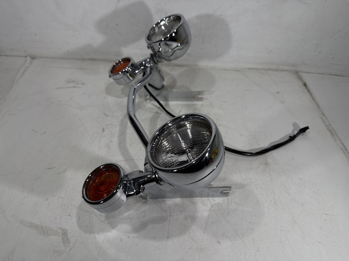 01 Harley Electra Touring Classic OEM Front Turn Signal Indicators Aux Light Bar