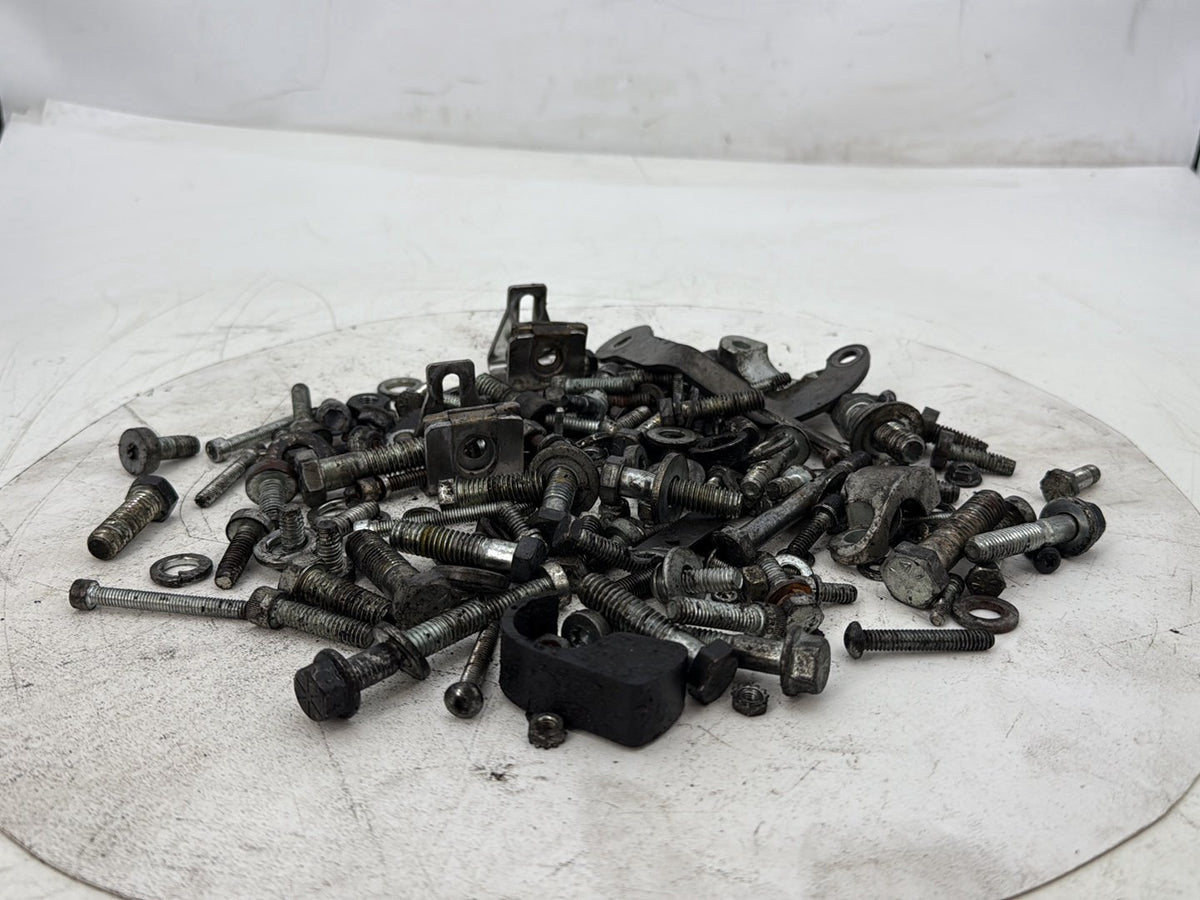 00 Harley Touring FLHTCUI Electra Glide Ultra OEM Hardware Bolts Nuts & Brackets