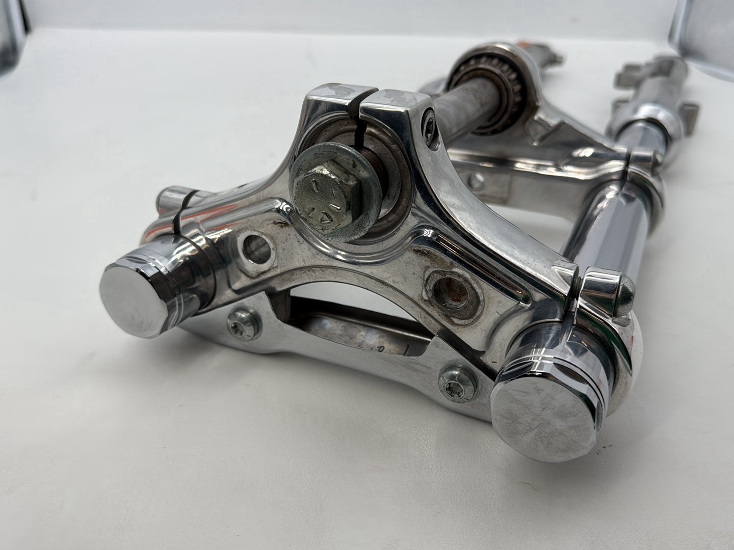 2009 Harley Sportster XL1200C 1200 Custom OEM Front Triple Tree Set & LH RH Fork Legs Sliders