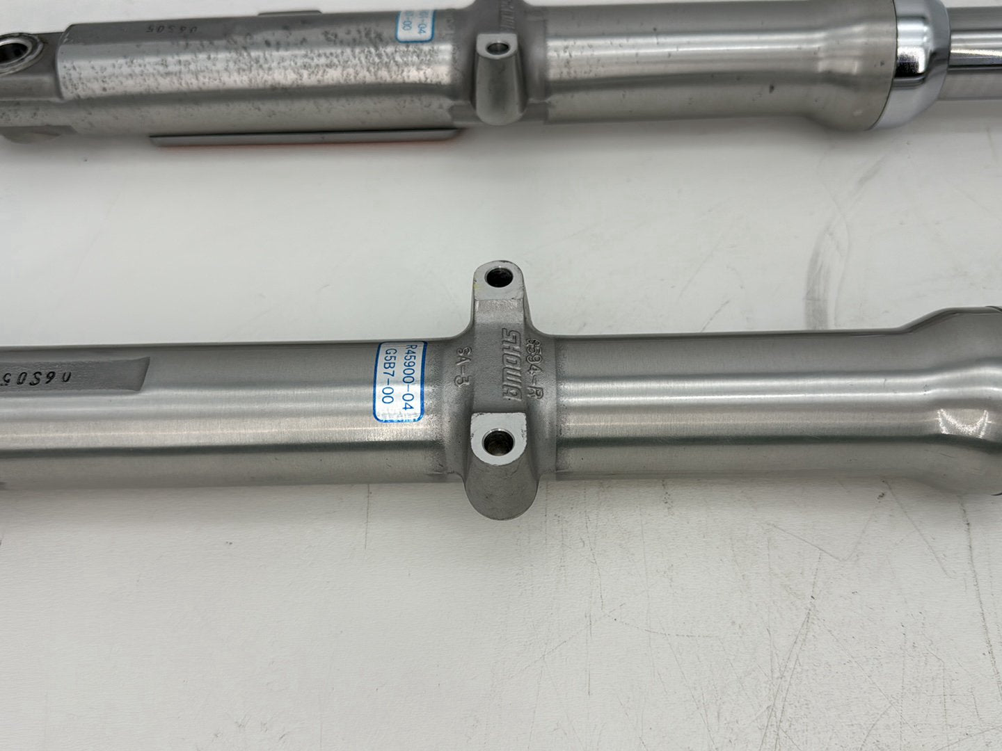 2006 Harley Sportster XL883C 883 Custom OEM Front Triple Tree Set & LH RH Fork Legs Sliders