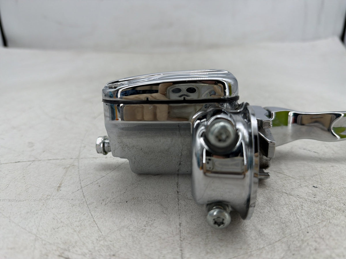 09 Harley Electra Glide Touring CVO OEM Front Right Brake Lever Master Cylinder