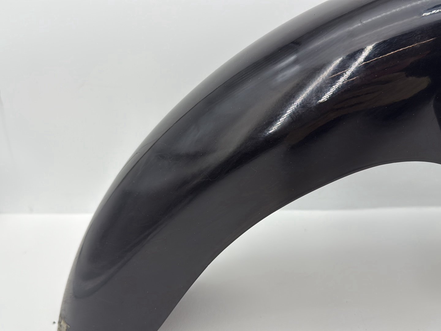 2007 - 2017 Harley-Davidson Dyna Wide Glide Front Wheel Fender Shell Panel 60141-06B