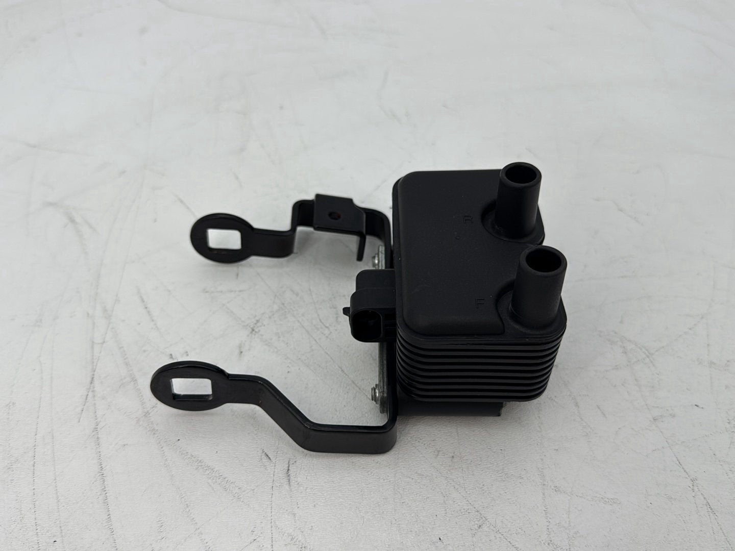 2004 - 2013 Harley-Davidson Sportster 1200 Custom Ignition Coil Spark Igniter 31655-99