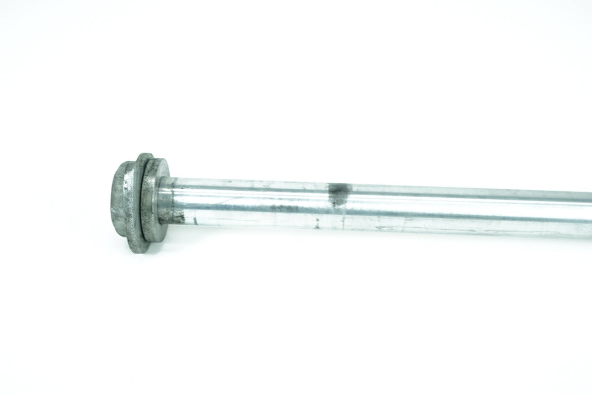 2007 - 2016 Harley-Davidson Touring CVO Electra Screamin Eagle Rear Wheel Axle Bolt Shaft 43000002