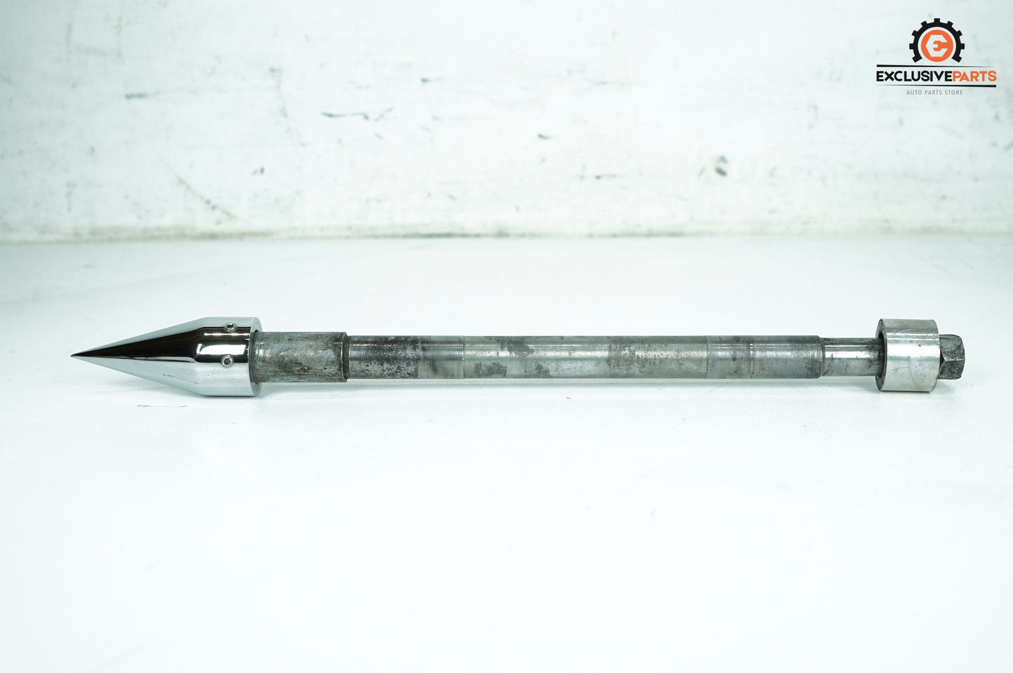 1980 - 1998 Harley-Davidson Touring Electra Glide Classic Front Wheel Axle Bolt Shaft 43346-83