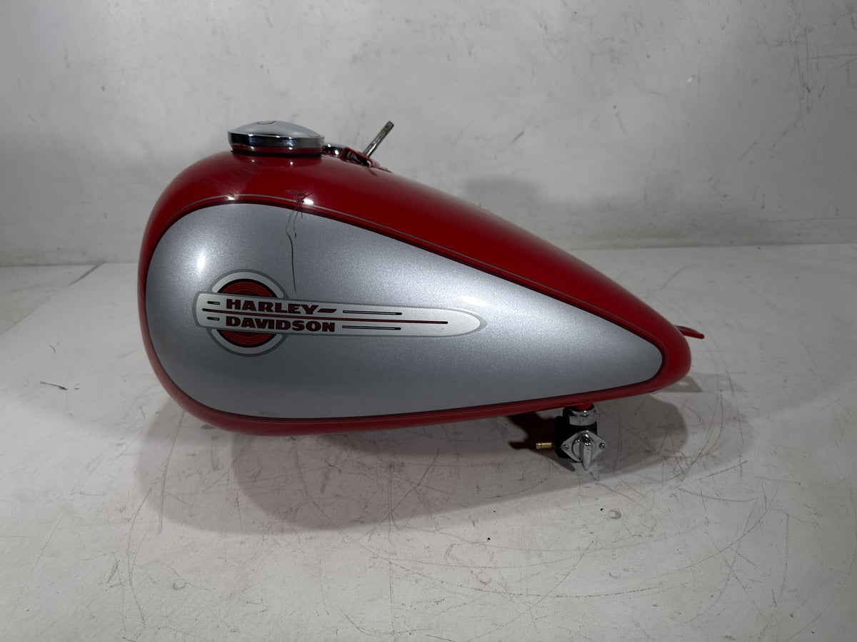 2002 Harley Heritage Softail Classic OEM Fuel Gas Tank Gasoline Reservoir CARB