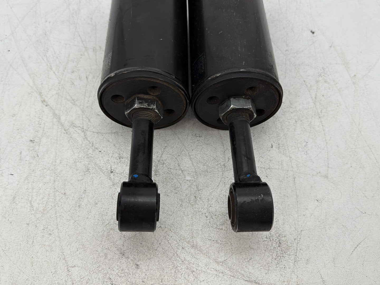 1997 Harley Softail Fat Boy FLSTF OEM Rear Left Right Shock Absorbers 54508-89A
