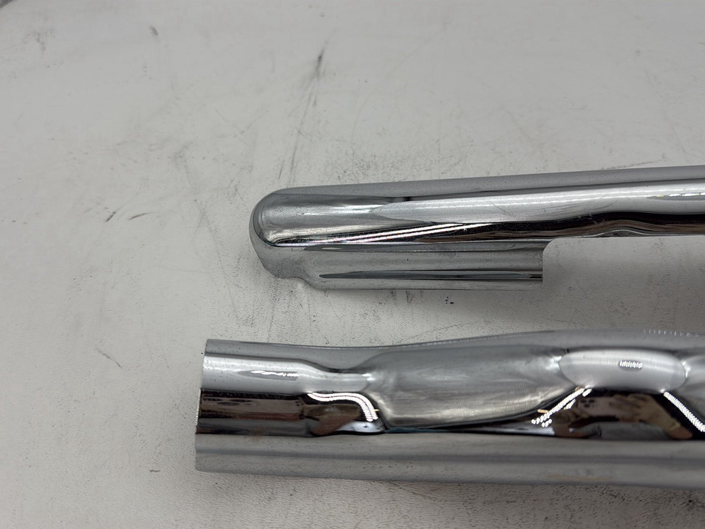 2003 Harley Electra Glide Touring Ultra FLHTCUI OEM Left Right Saddlebag Fender Struts Brackets