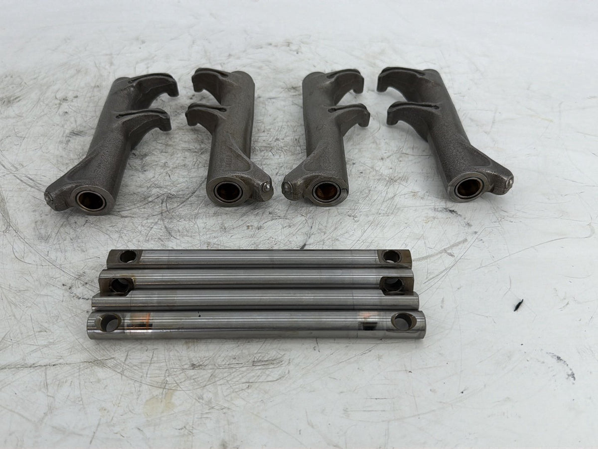 2017 Harley Touring FLHXS Street Glide OEM Engine Twin Cam 1 Rocker Arm 17300053