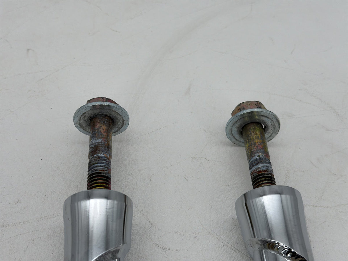 2011 Harley Electra Touring Police Front Upper Handlebar Riser Top Clamp Chrome