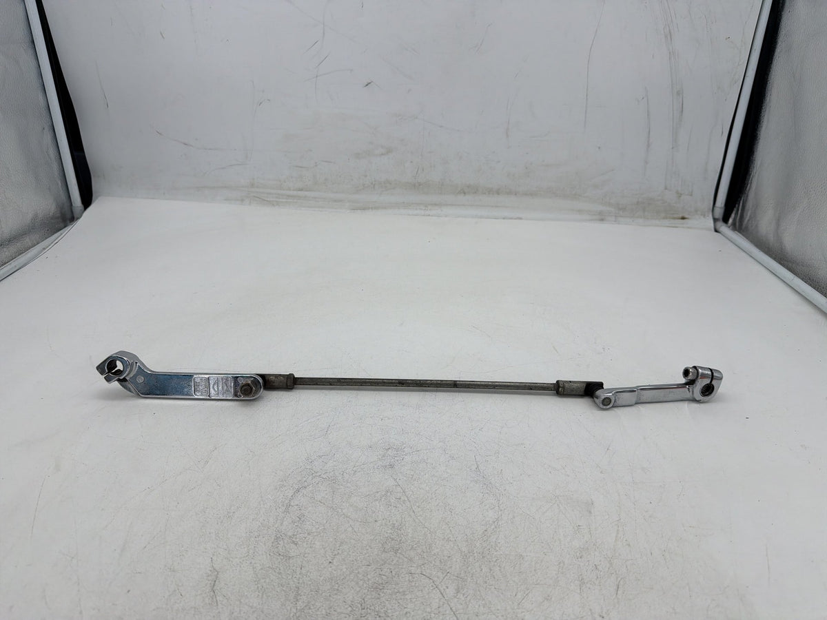 2011 Harley Street Glide Touring FLHX-103 OEM Gear Shifter Lever w/ Rod linkage