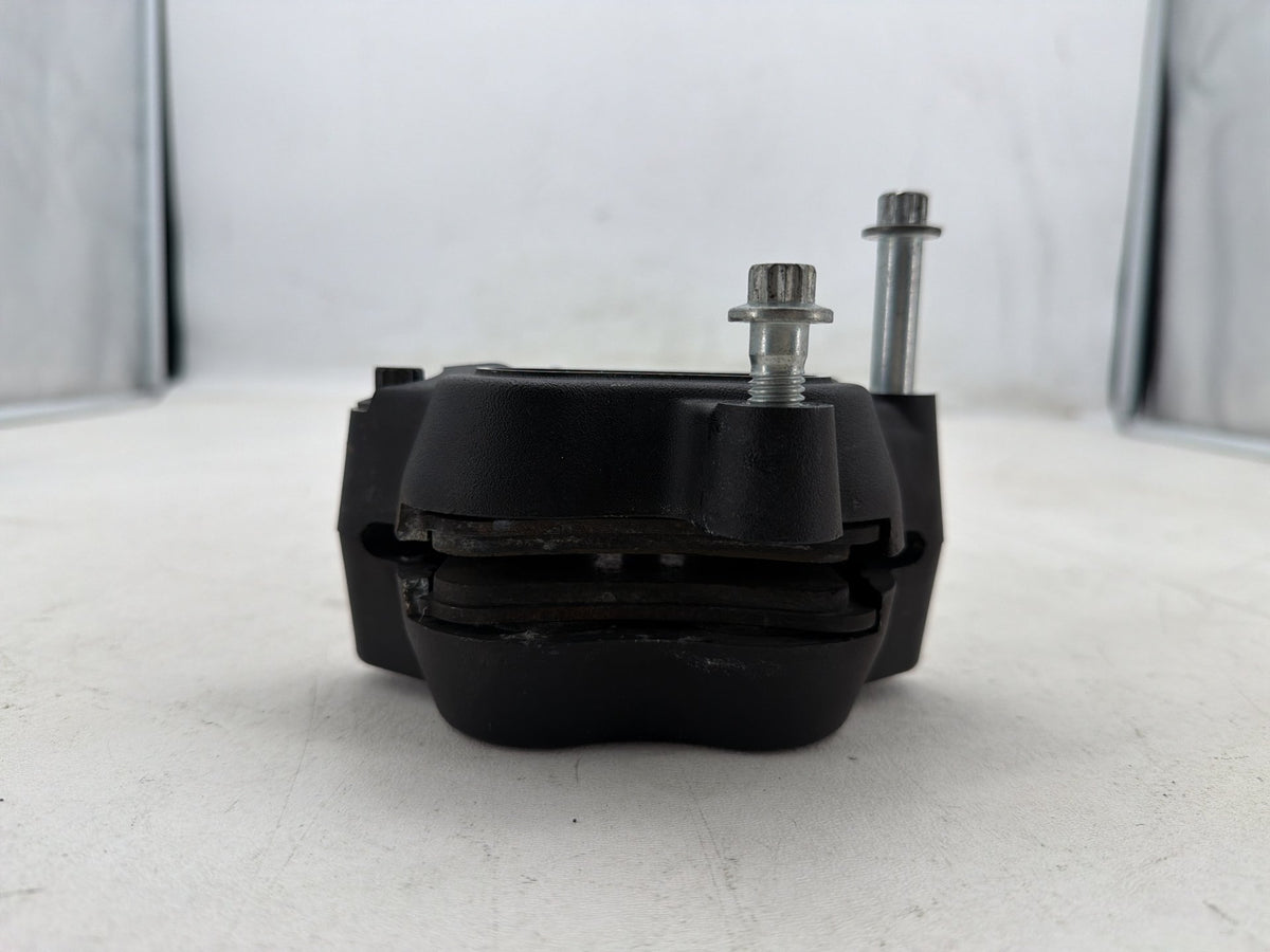 2016 Harley Dyna Fat Bob FXDF 103 OEM Front Right 1 Brake Caliper