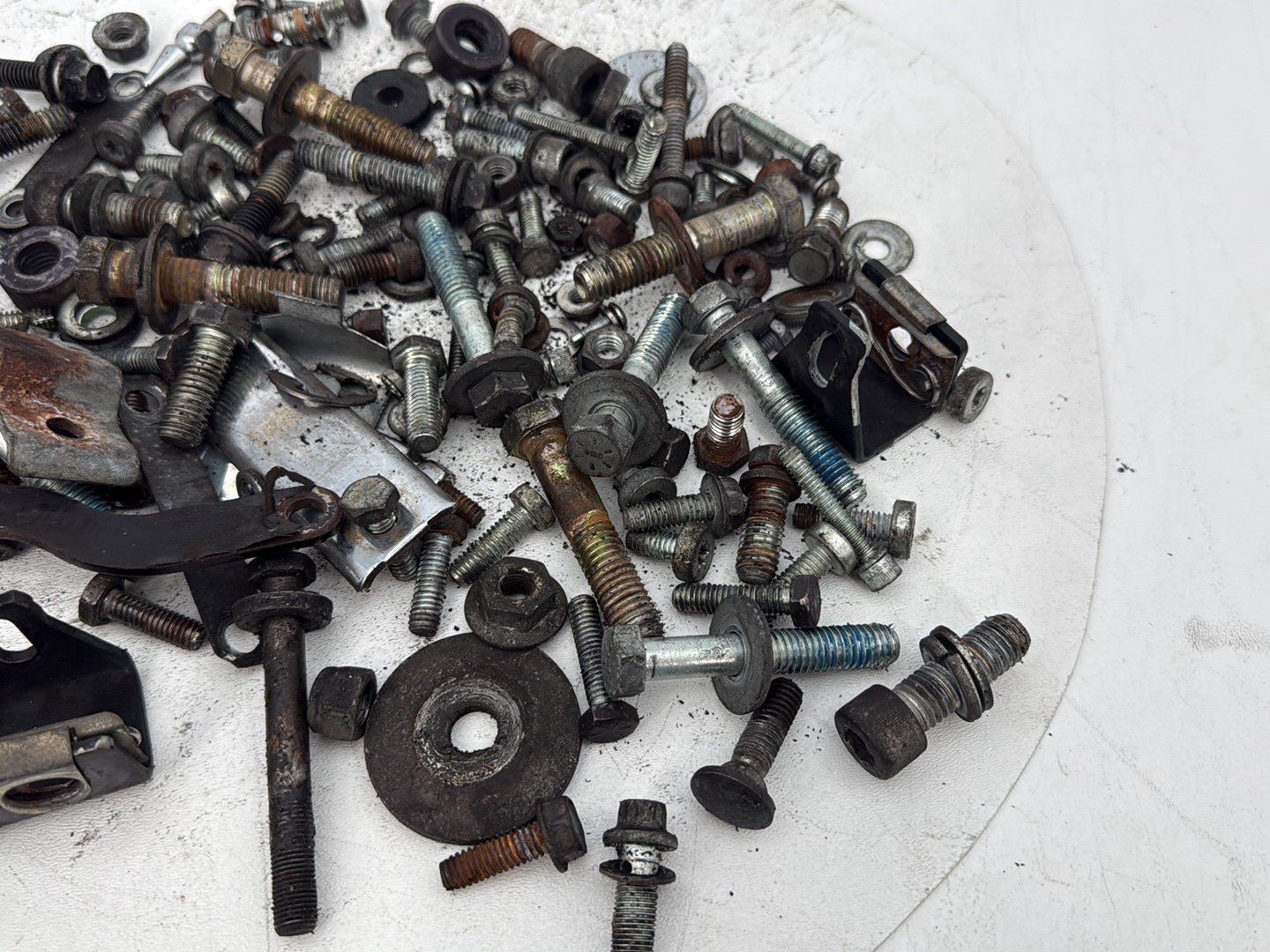 2007 - 2012 Harley-Davidson Touring Street Glide Hardware Bolts Nuts & Brackets w/ Left right Rear Fork Swingarm brackets