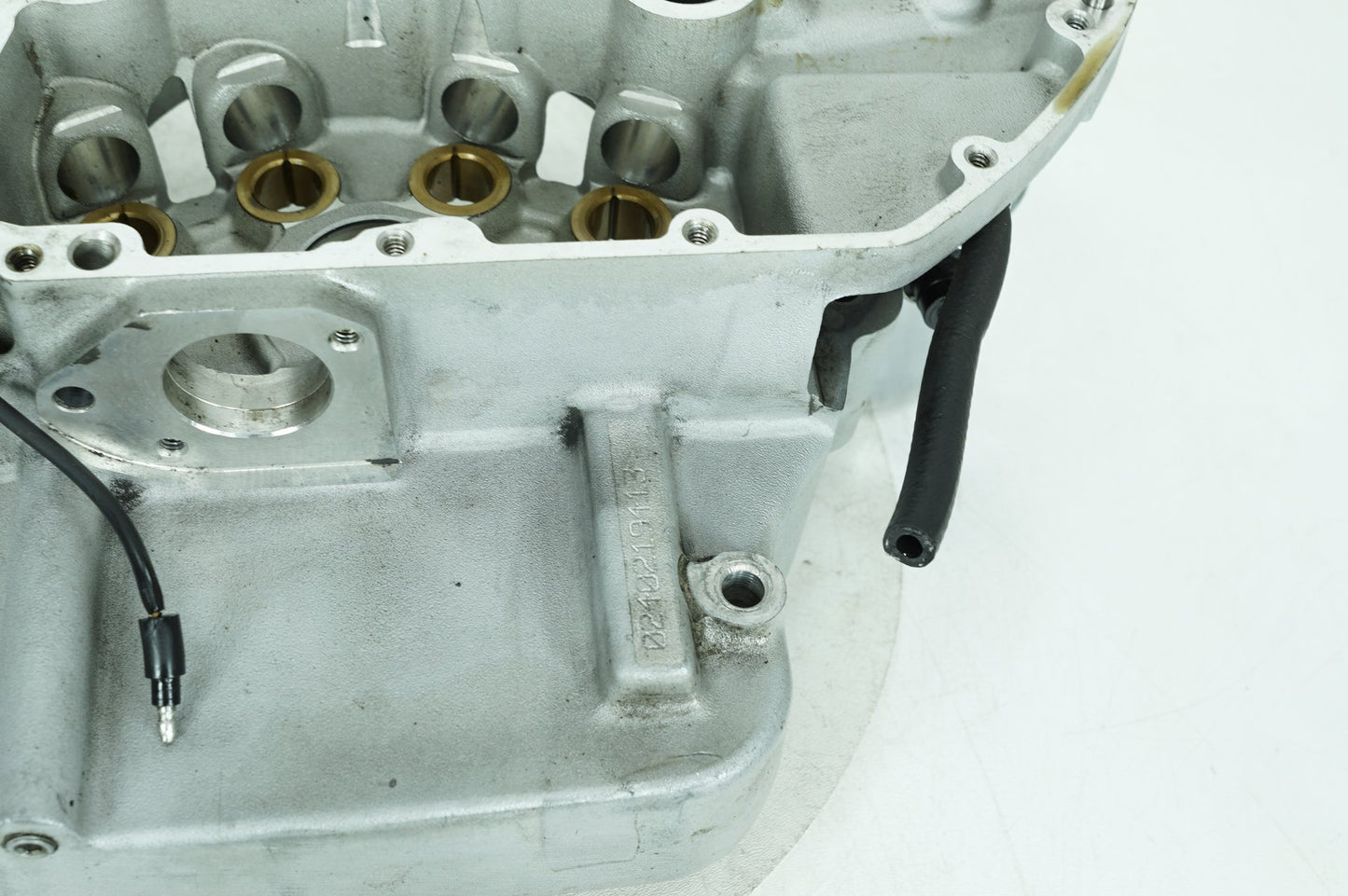 1991 - 2003 Harley-Davidson Sportster Hugger Crankcase Shaft Engine Motor Cover 24558-00