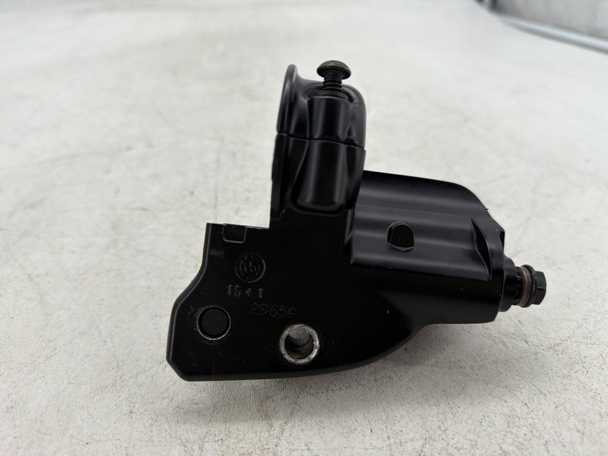 15 Harley Electra Glide Touring OEM Front Left Hand Clutch Lever Master Cylinder