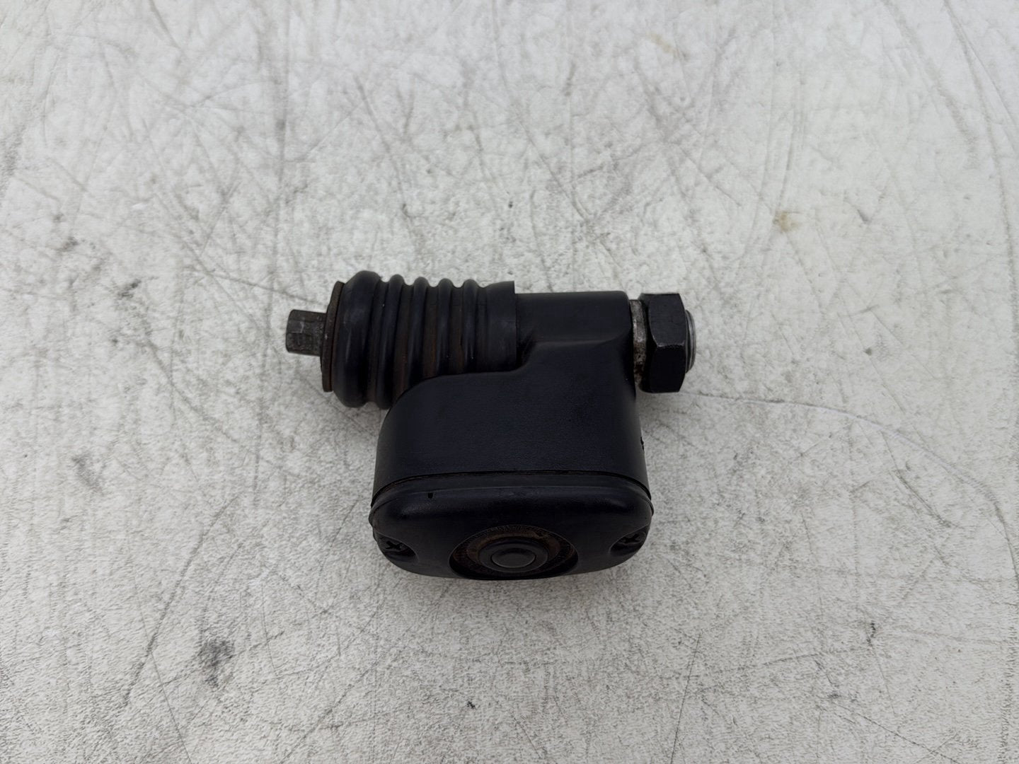 2012 Harley Dyna Super Glide Custom FXDCI OEM Rear Brake Master Cylinder Reservoir