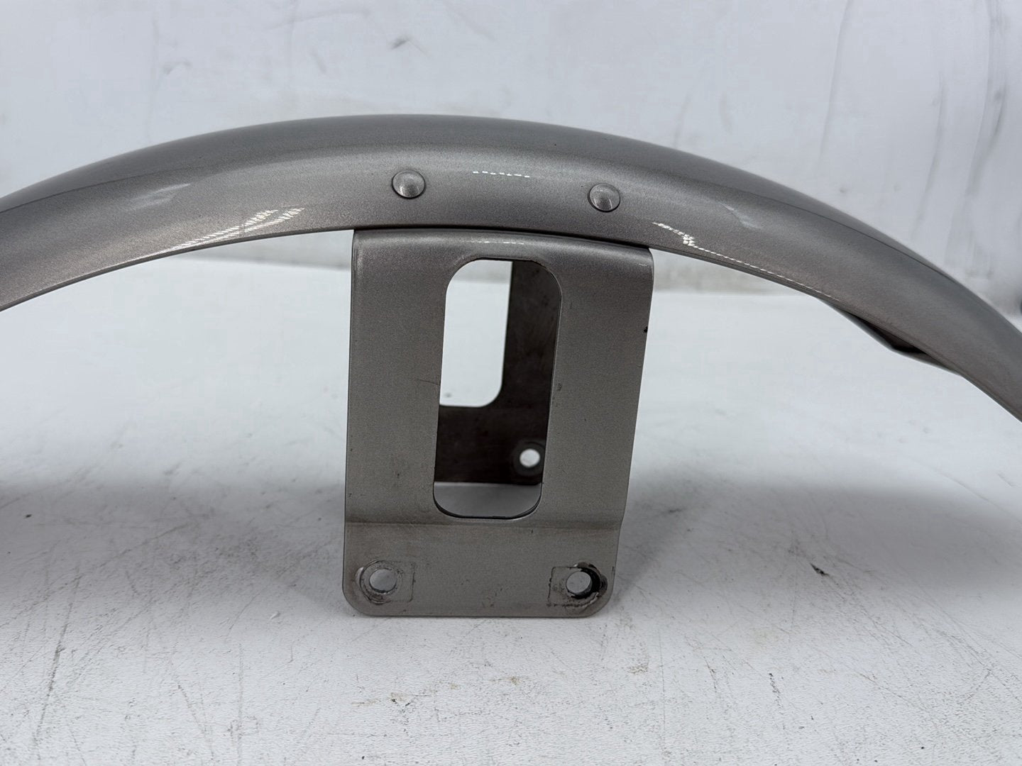 2009 Harley Sportster 883 Low XL883L OEM Front Wheel Fender Shell Panel