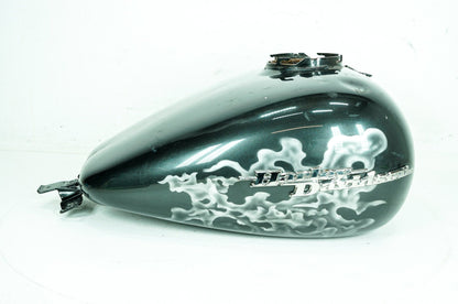 2007 - 2011 Harley-Davidson Touring Street Glide Fuel Gas Tank Gasoline Reservoir 61356-08