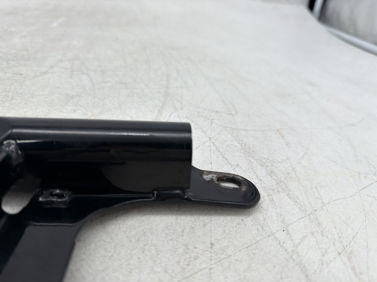 2001 Harley Fat Boy Softail FLSTFI OEM Seat Bracket Mount Support Mounting