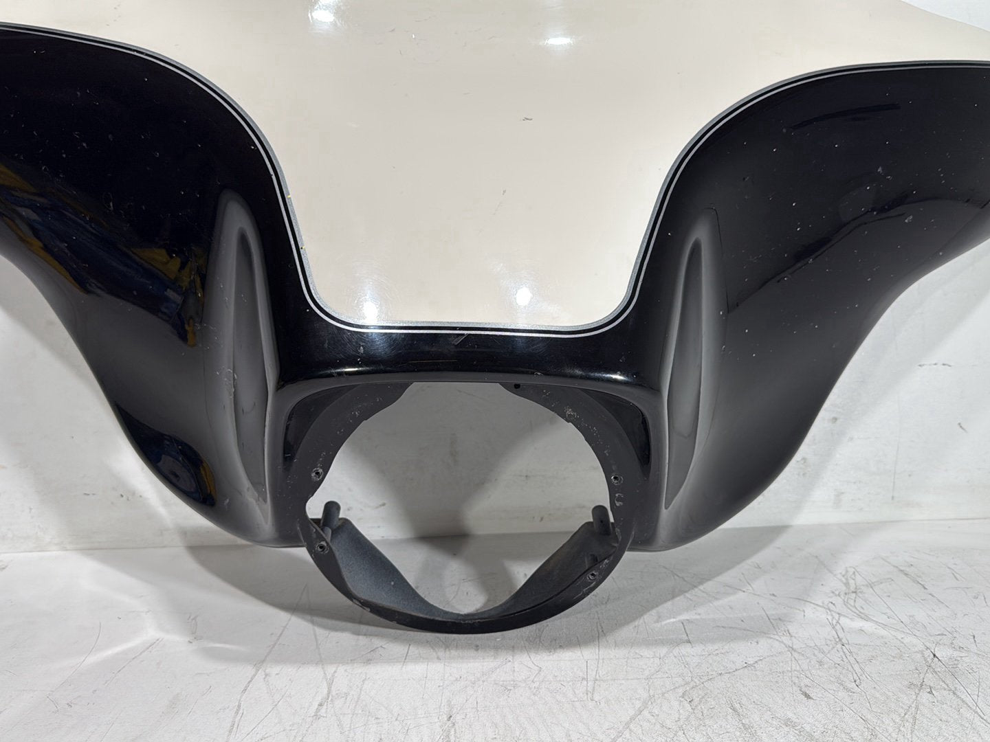 2007 Harley Touring FLHTP Electra Glide Police OEM Front Outer Batwing Fairing Cover
