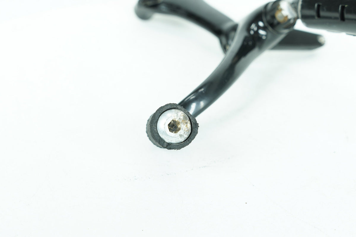 2016 Harley Sportster XL883 Iron 883 OEM Right Driver Foot Controls Peg Rest
