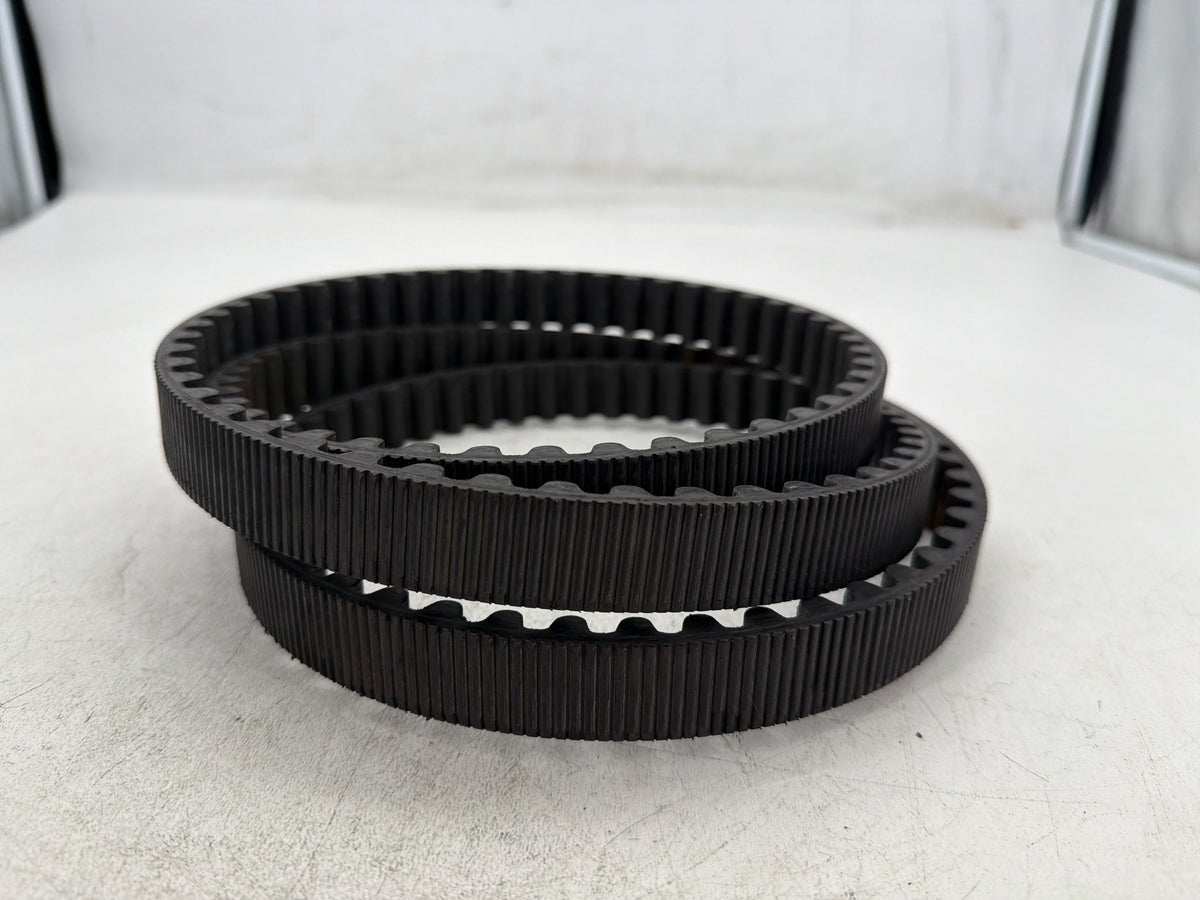 2010 Harley Street Glide Touring FLHX OEM Rear Drive Belt 40024-09 140T 1"