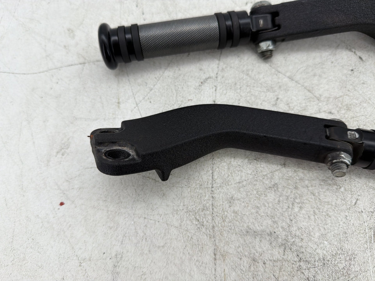 2012 Harley Dyna Fat Bob FXDF 103 OEM Passenger Left & Right Foot Pegs