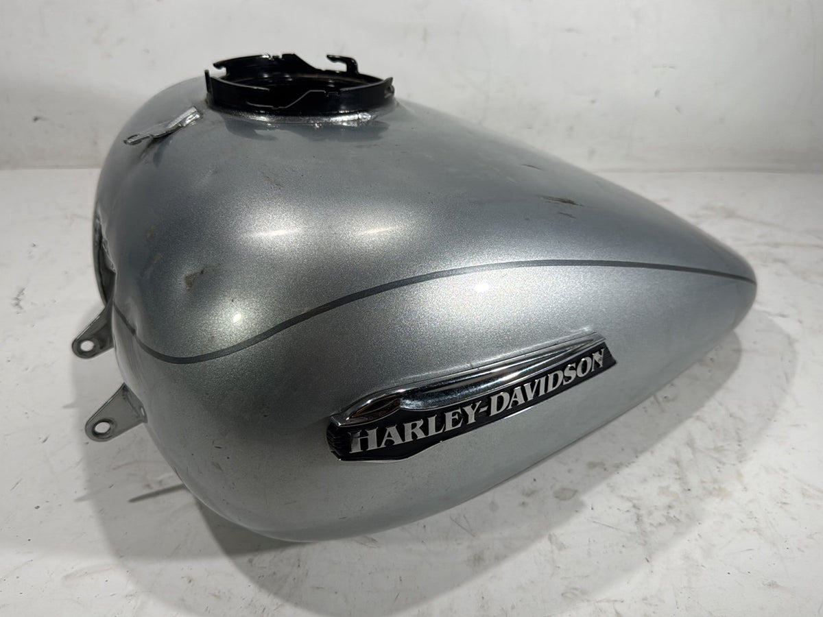 2015 Harley Electra Glide Touring OEM Fuel Gas Tank Gasoline Reservoir DENTED