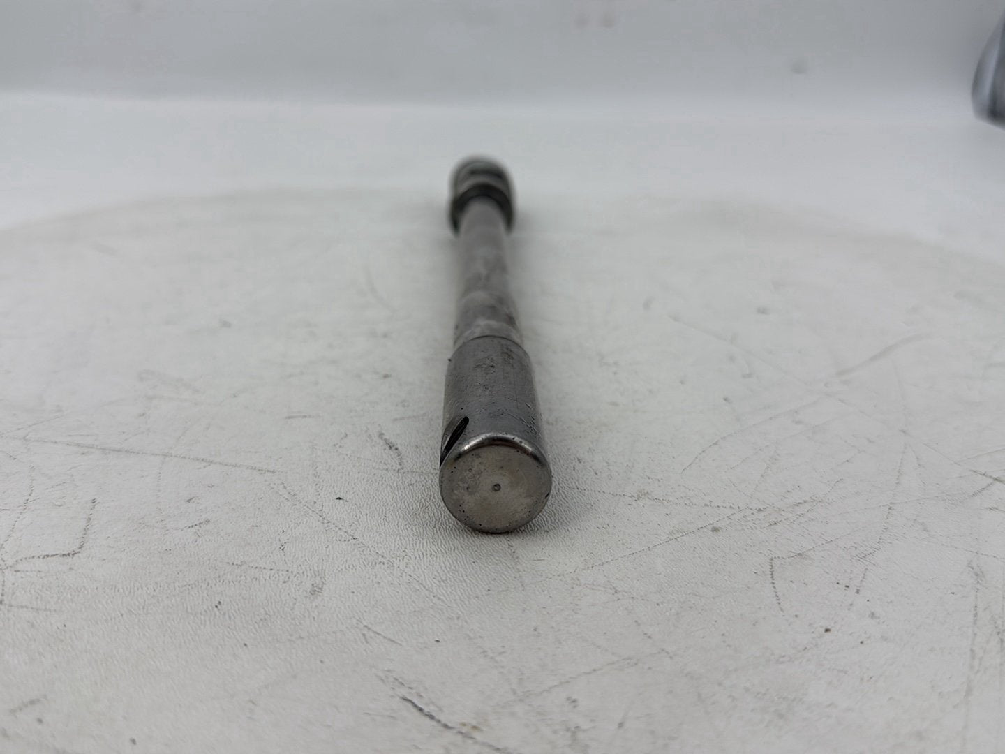 1999 - 2006 Harley-Davidson Softail Heritage Front Wheel Axle Bolt Shaft  	41584-86A