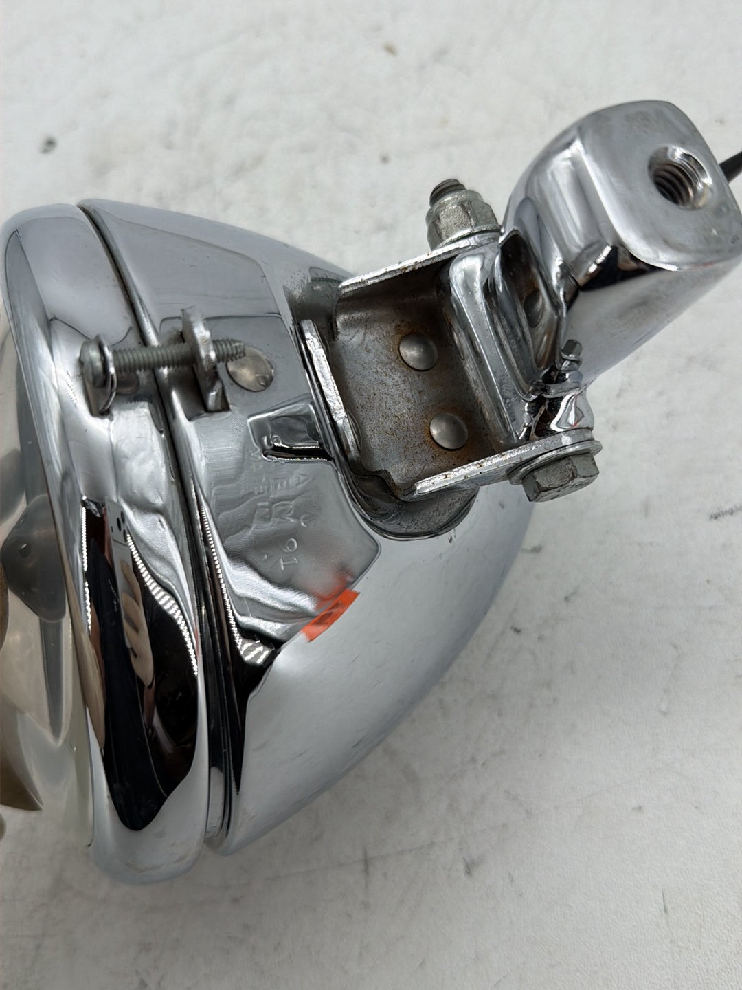 2006 Harley Sportster 1200 XL1200C Headlight Halogen Dented Scratched