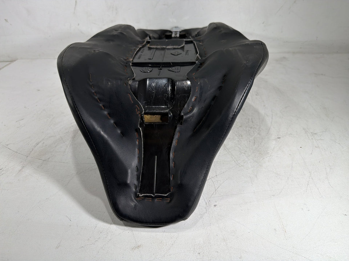 2015 Harley Electra Glide Touring Ultra OEM Passenger Rider Driver Seat Saddle