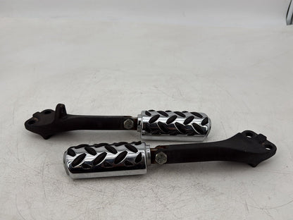 1999 - 2006 Harley-Davidson Dyna Super Glide Passenger Left & Right Foot Pegs 49224-06