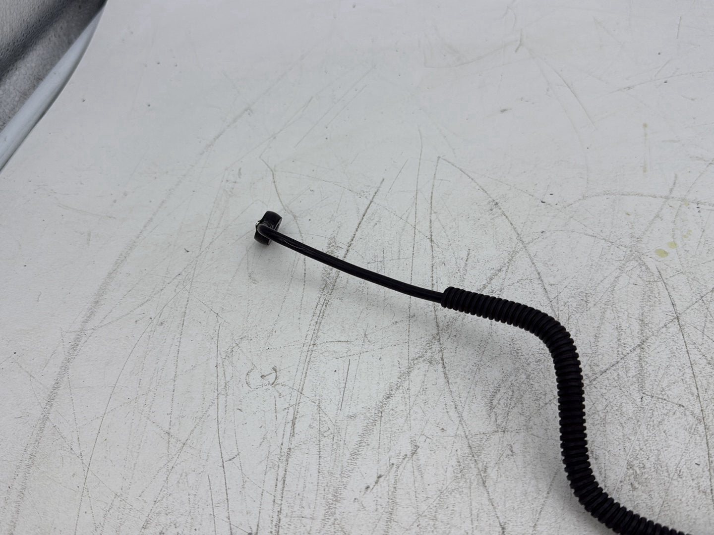 2007 Harley Electra Glide Touring Ultra FLHTCUI OEM Rear Brake Hose Line Pipe
