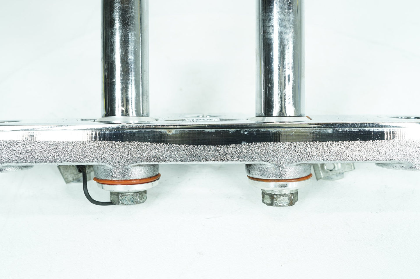 1999 - 2006 Harley-Davidson Softail Fat Boy Front Fork Upper Triple Tree Clamps  	45456-86B