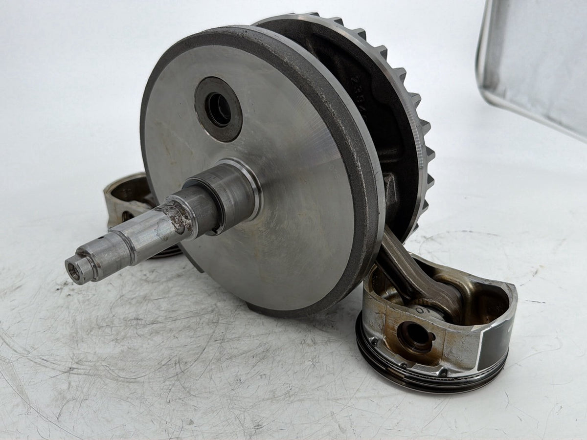 2015 Harley Electra Glide Ultra Low Twin Cam Engine Crank Shaft Flywheel Pistons